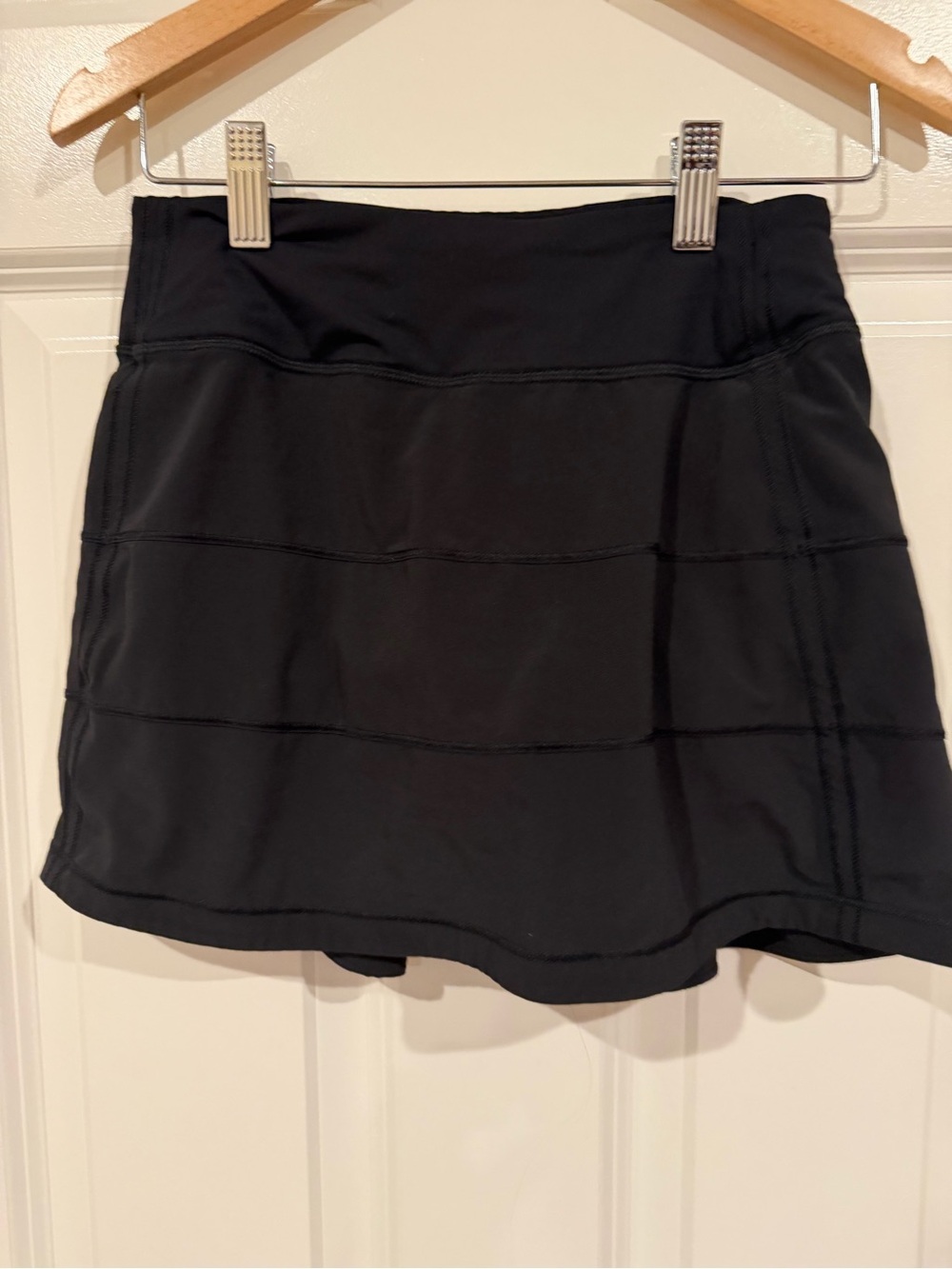 lululemon athletica Black Women's Athletic Team Pace Rival Skort 0